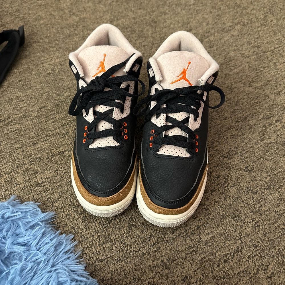 Jordan 3’s Black and Orange!